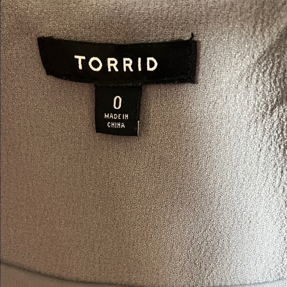 Torrid Women's Gray Trench Coat - Picture 4 of 6